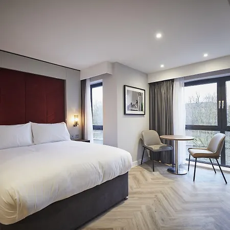 Roomzzz Apart Otel