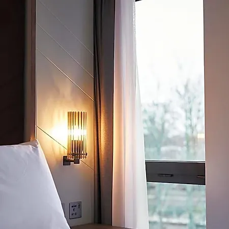 Roomzzz