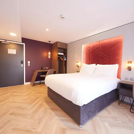 Aparthotel Roomzzz