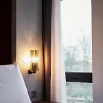 Roomzzz York