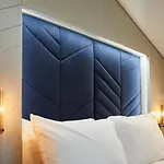 Aparthotel Roomzzz 4*