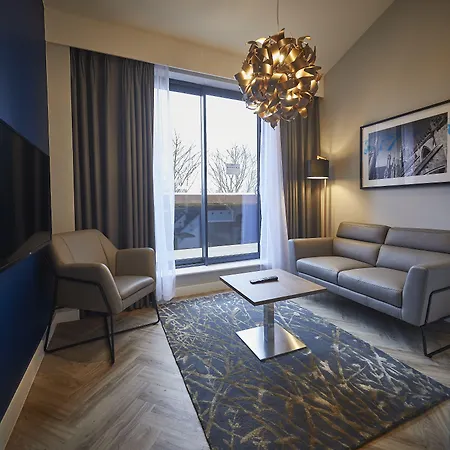 Roomzzz Ξενοδοχείο με διαμερίσματα